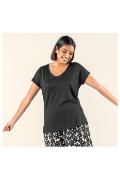 Living-Crafts-shirt-Robinia-duurzaam-fairtrade-zwart-korte-mouwen-linnen