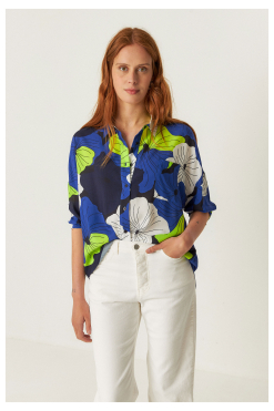 SKFK-blouse-Mattina-LENZING™-ECOVERO™-Ditha-Bonita-duurzaam-fairtrade