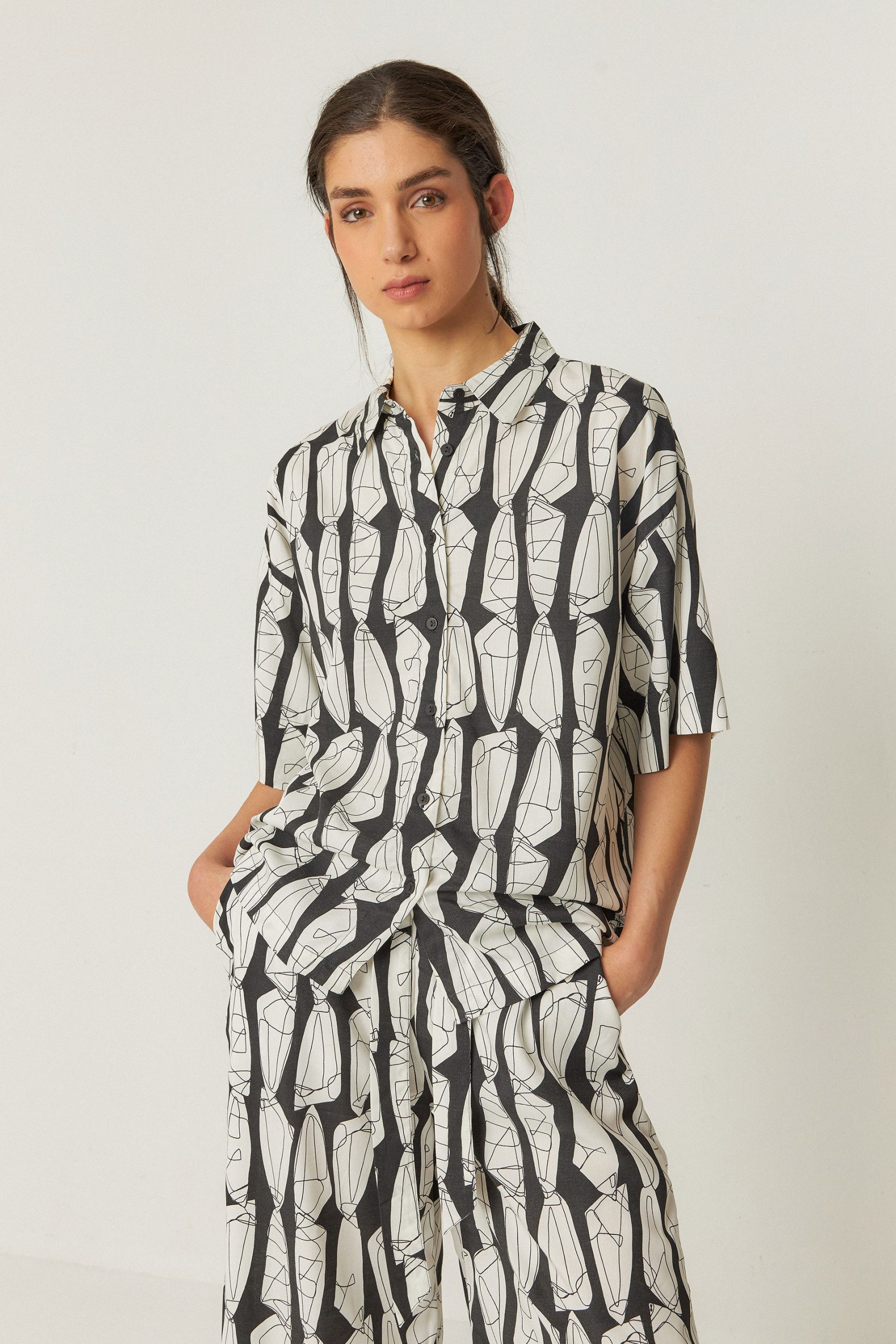 SKFK-blouse-Eukene-Lenzing-Evovero-Ditha-Bonita