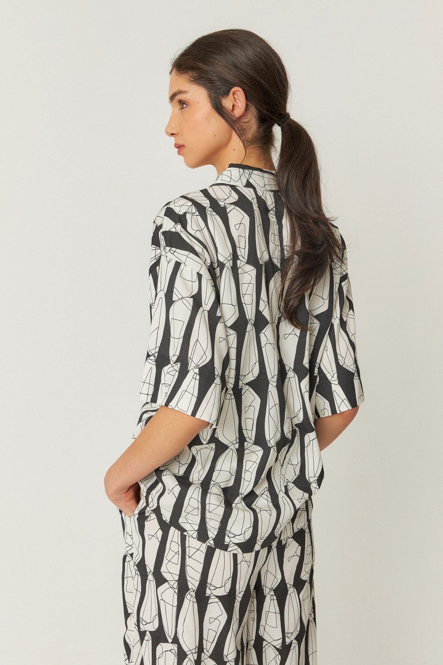 SKFK-blouse-Eukene-Lenzing-Evovero-Ditha-Bonita