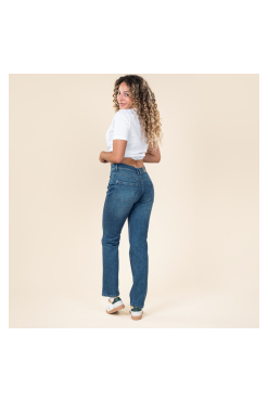 Living-Crafts-jeans-Triva-duurzaam-fairtrade-ditha-bonita