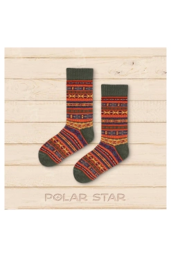 Polar Star Noorse sokken Viggo – klassieke Nordic sokken van biokatoen in warme rood- en groentinten, ontworpen in Frankrijk en geproduceerd in Europa.