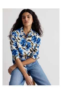Seasalt Larissa blouse Spring Pansy Chalk van biologisch katoen met blauwe bloemenprint en knoopsluiting