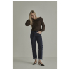 Para Mi Bobby Pure Indigo damesjeans met hoge taille, loose fit, donkere denim en omgeslagen broekspijpen.